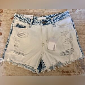 NWT! Vervet Rebecca Fray Denim Shorts